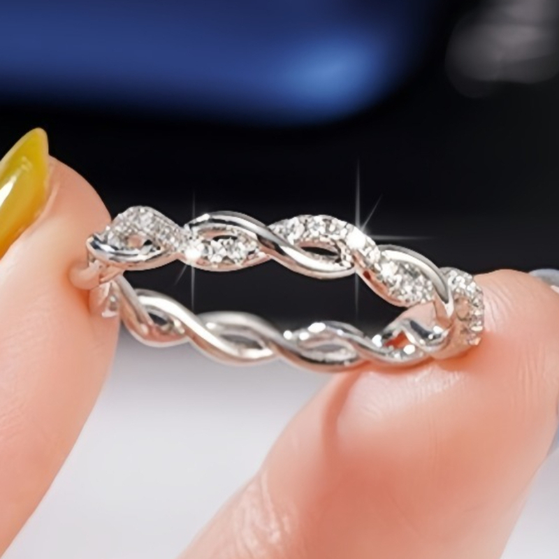 Women's Classic Twisted Zirconia Ring, Elegant Gift